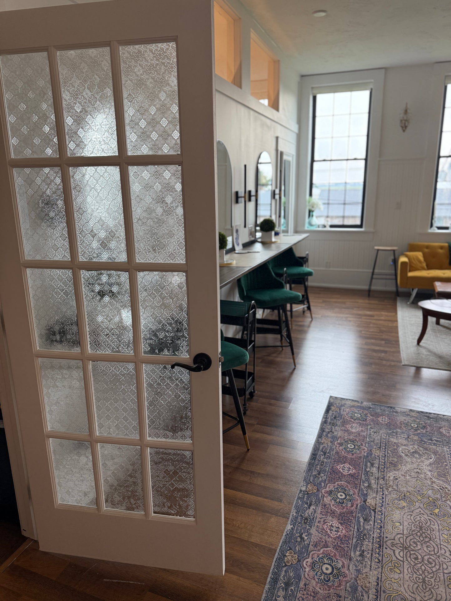 Rent The Beauty Studio