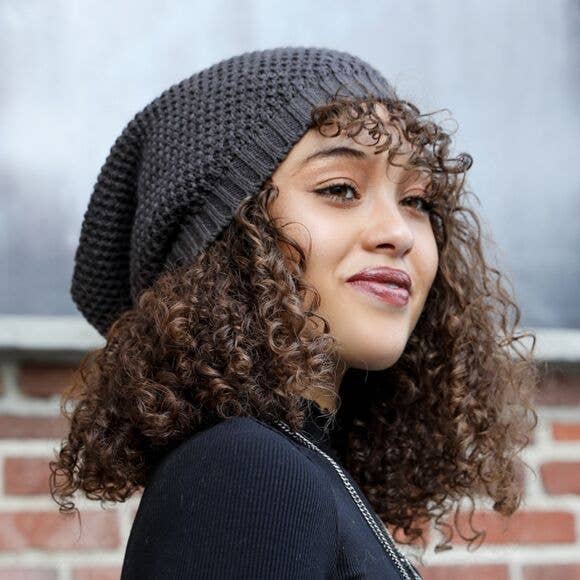 Waffle Knit Slouchy Beanie – Trendy & Cozy 🧇